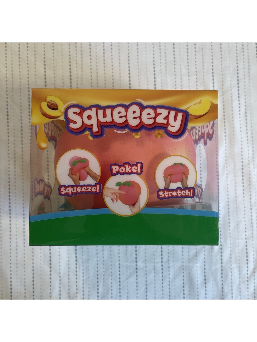 Viral Sunny Days Jumbo Squeezy Peach – Squishy Toy, Stress Relief Sensory Fun 🍑